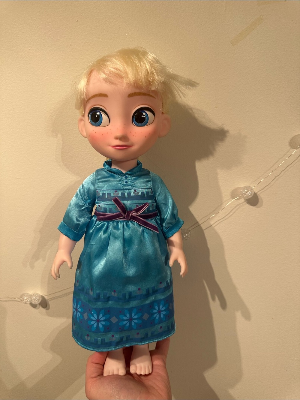 Disney Frozen Elsa Animator Doll